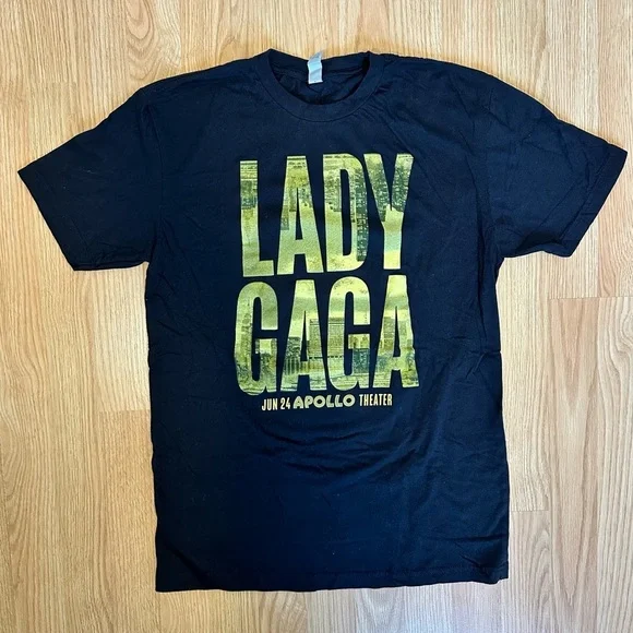 LADY GAGA Apollo Theater Short Sleeve T-Shirt, Size Medium - Picture 2 of 4
